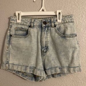 HIGH WAIST SHORTS